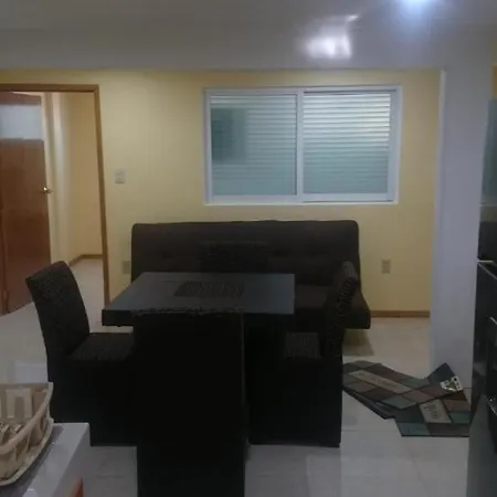 Grupos Chicos 2 Apartment